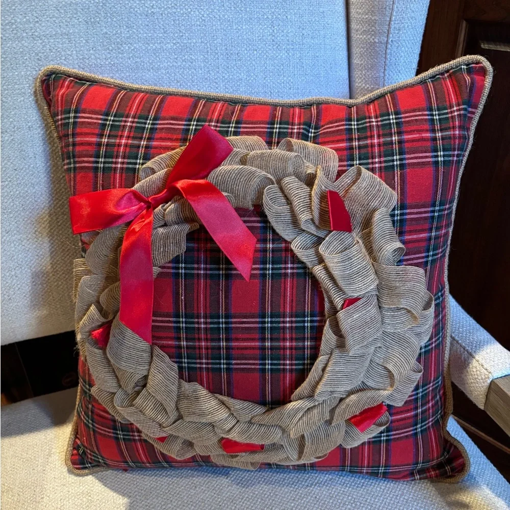 Tartan Plaid Christmas Pillow cover with Textured Burlap Wreath